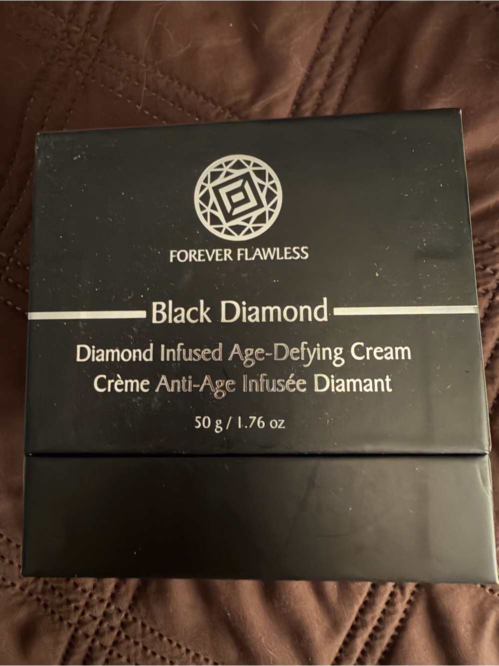 Black Diamond Diamond-Infused Age-Defying Cream - Black